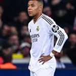 Inquiétudes au Real Madrid concernant le départ de Vinicius Junior vers la Ligue Roshen. Que s’est-il passé ?